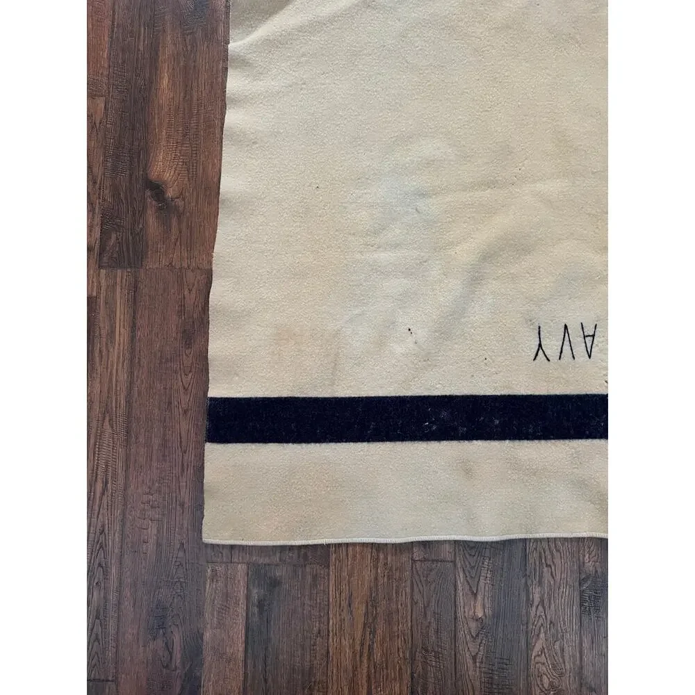 Vintage Militaria - Naval Military Issue Wool Blanket – WWII US Navy Blue Stripe